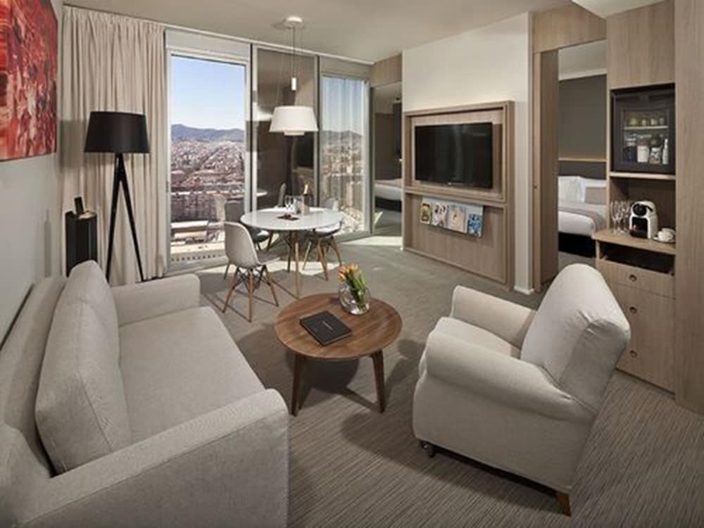 The Level at Meliá Barcelona Sky 8