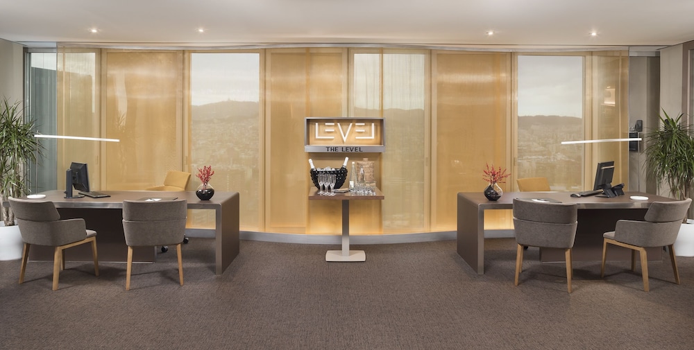 The Level at Meliá Barcelona Sky 2