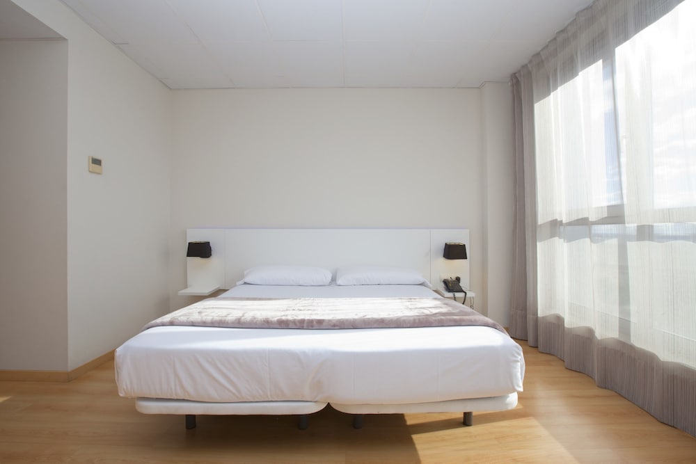 Vértice Roomspace Madrid 18