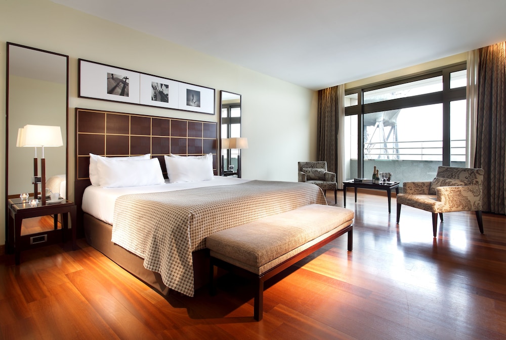 Eurostars Grand Marina Hotel 16