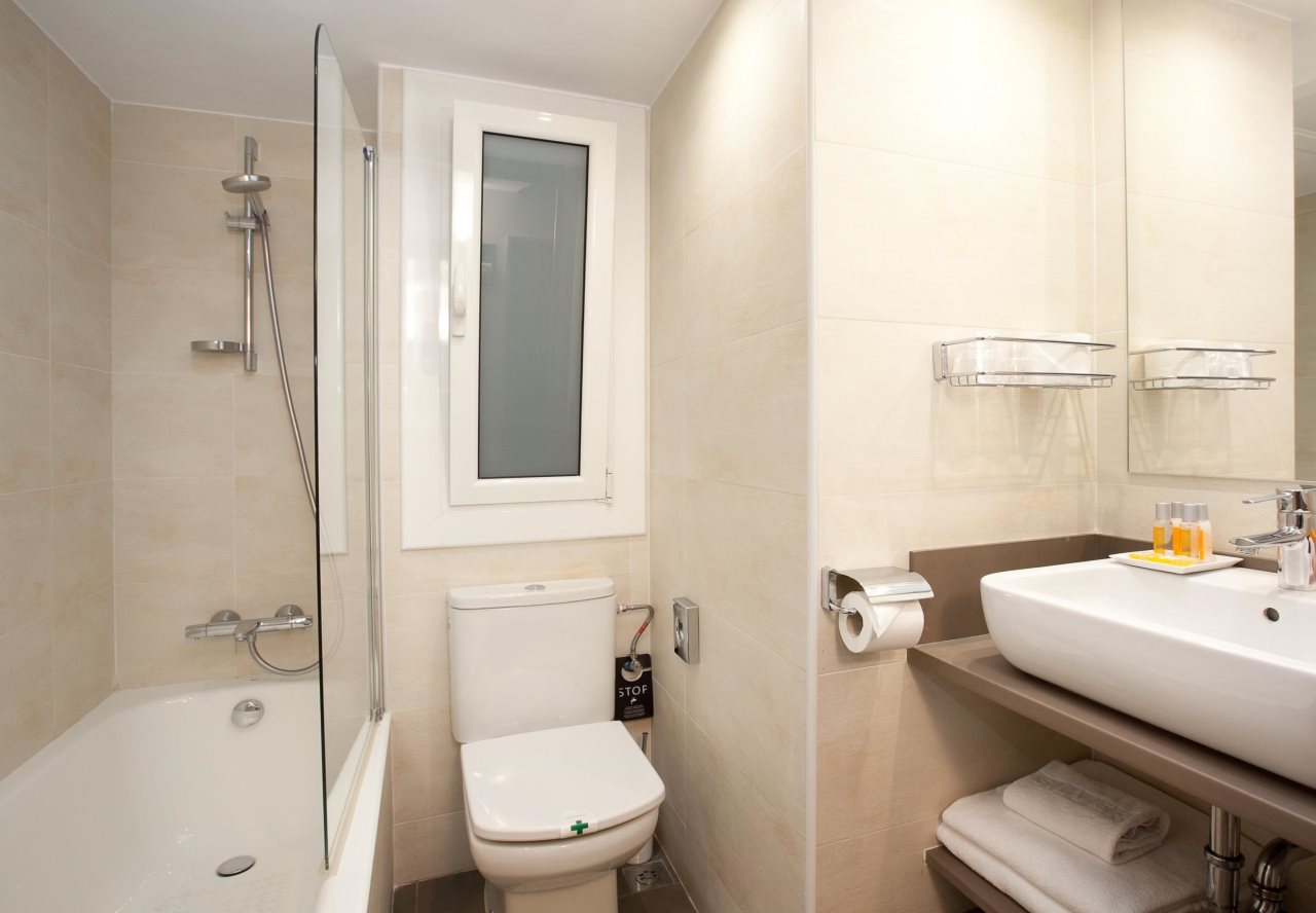 Silver Aparthotel 10
