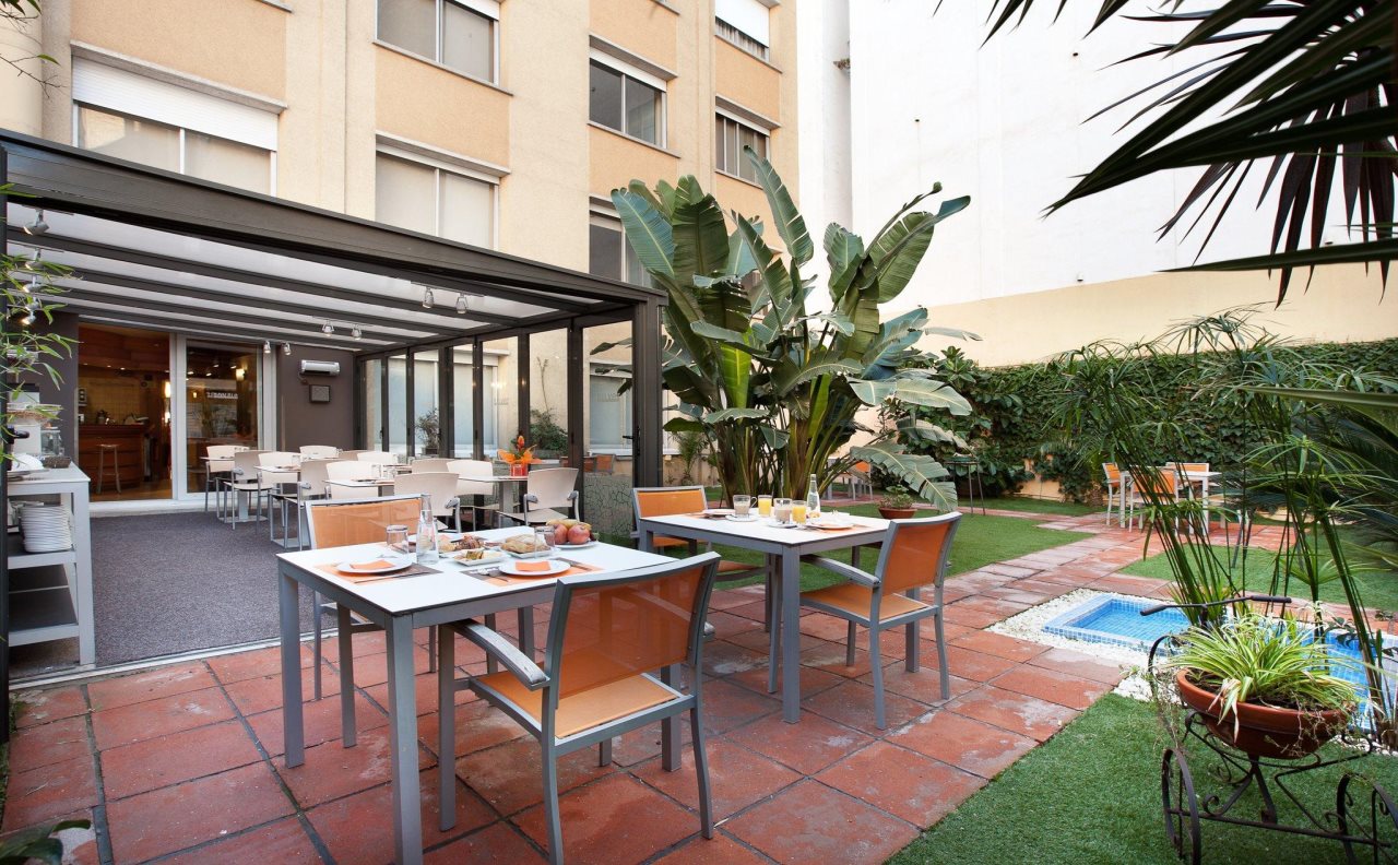 Silver Aparthotel 20