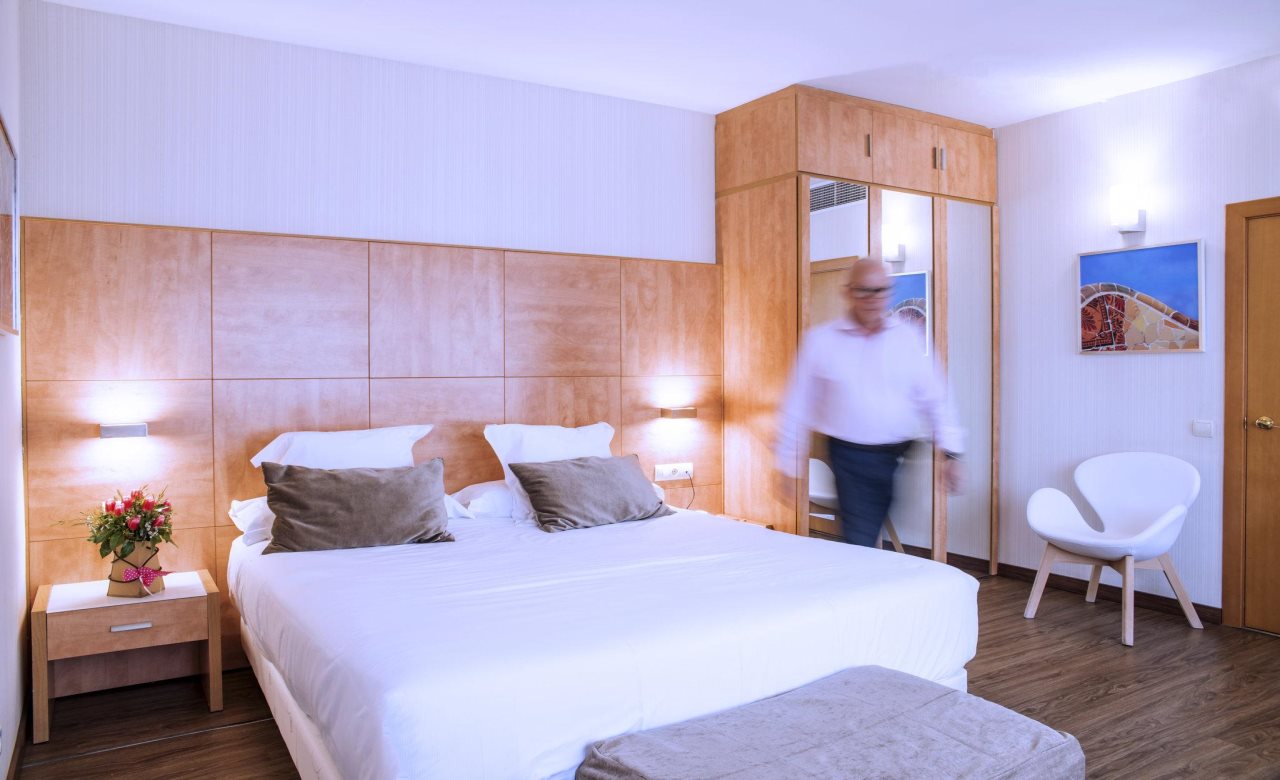 Silver Aparthotel 8