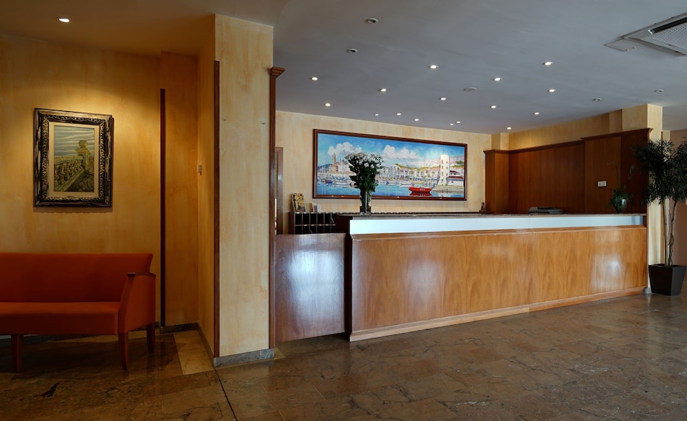 Port Sitges Resort 2