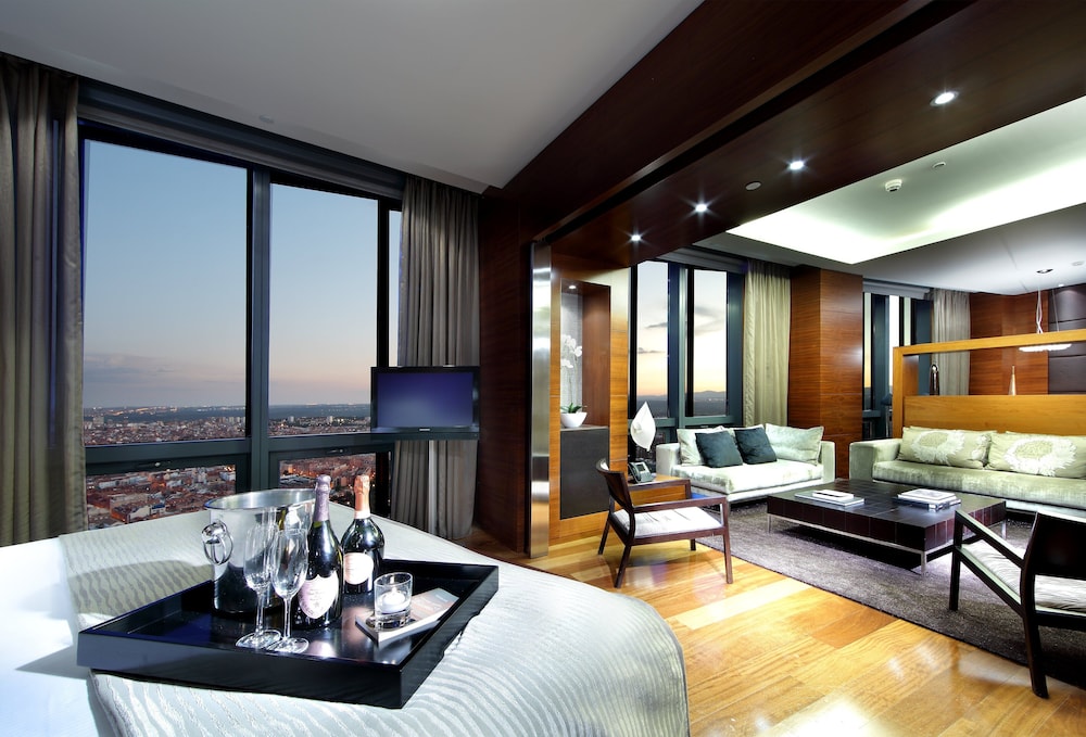 Eurostars Madrid Tower 16