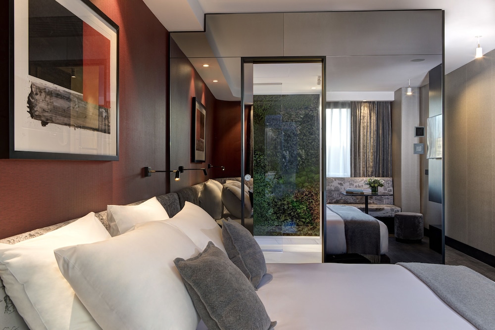 Casa Almagro by The Pavilions Hotels & Resorts 7