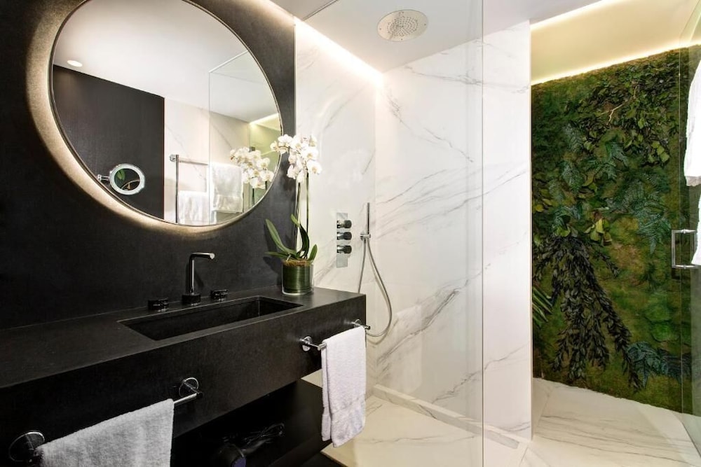 Casa Almagro by The Pavilions Hotels & Resorts 11