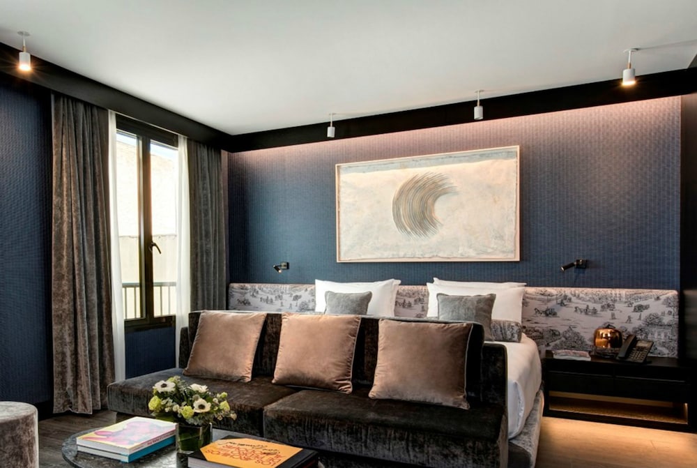 Casa Almagro by The Pavilions Hotels & Resorts 9