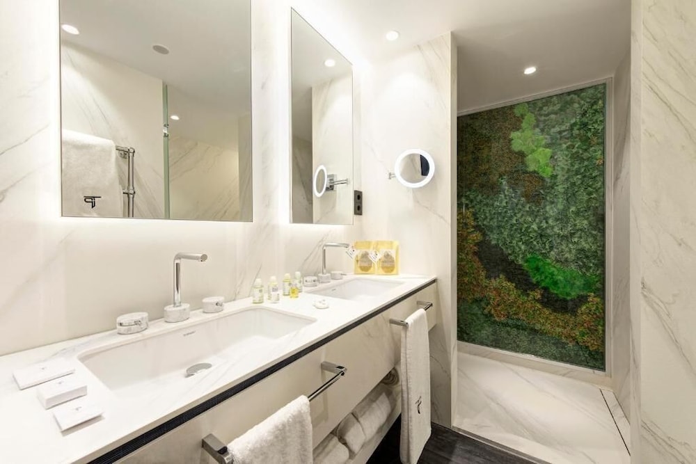 Casa Almagro by The Pavilions Hotels & Resorts 12