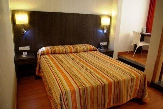 Hotel Miramar Badalona 10
