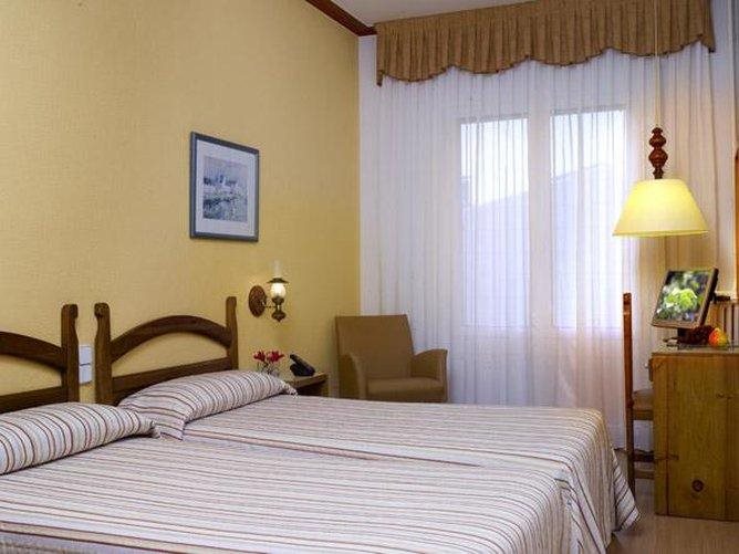 Hotel Miramar Badalona 12