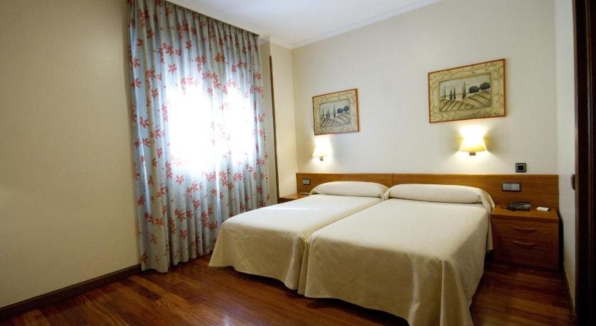Hotel Los 5 Pinos 4