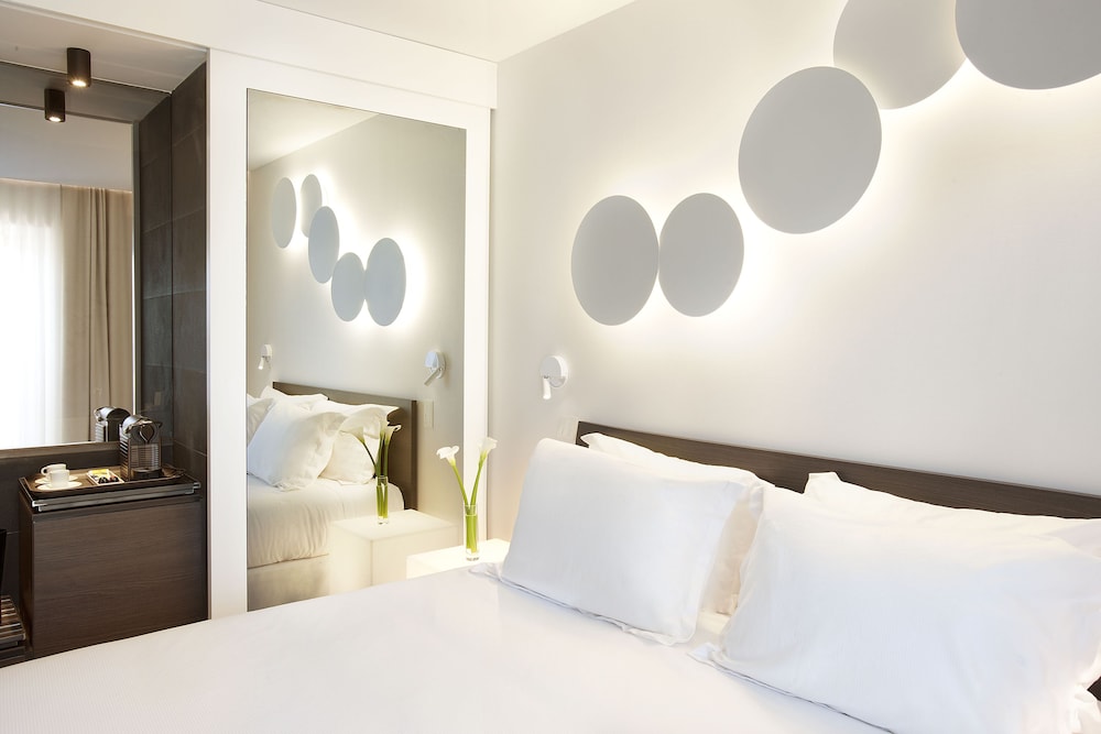 H10 Port Vell 7