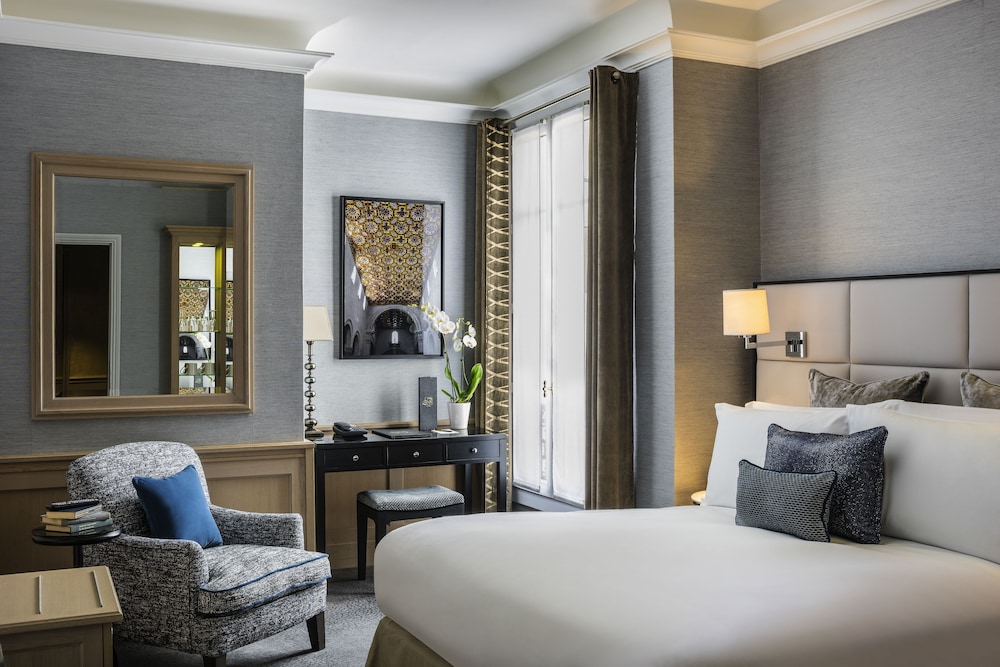 Sofitel Paris Baltimore Tour Eiffel 13