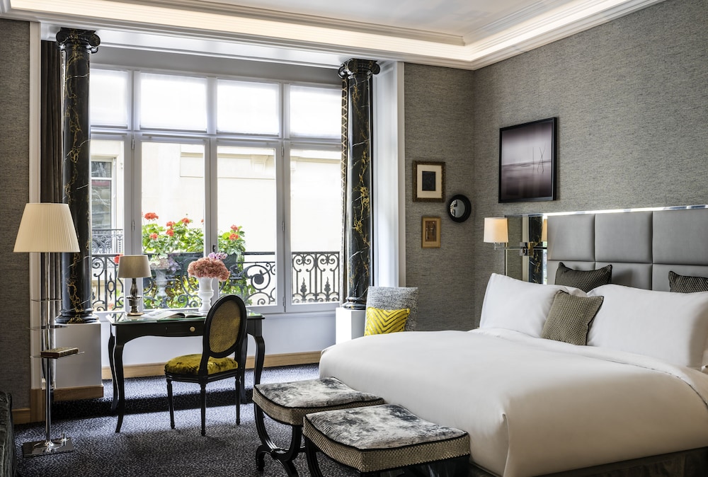Sofitel Paris Baltimore Tour Eiffel 6
