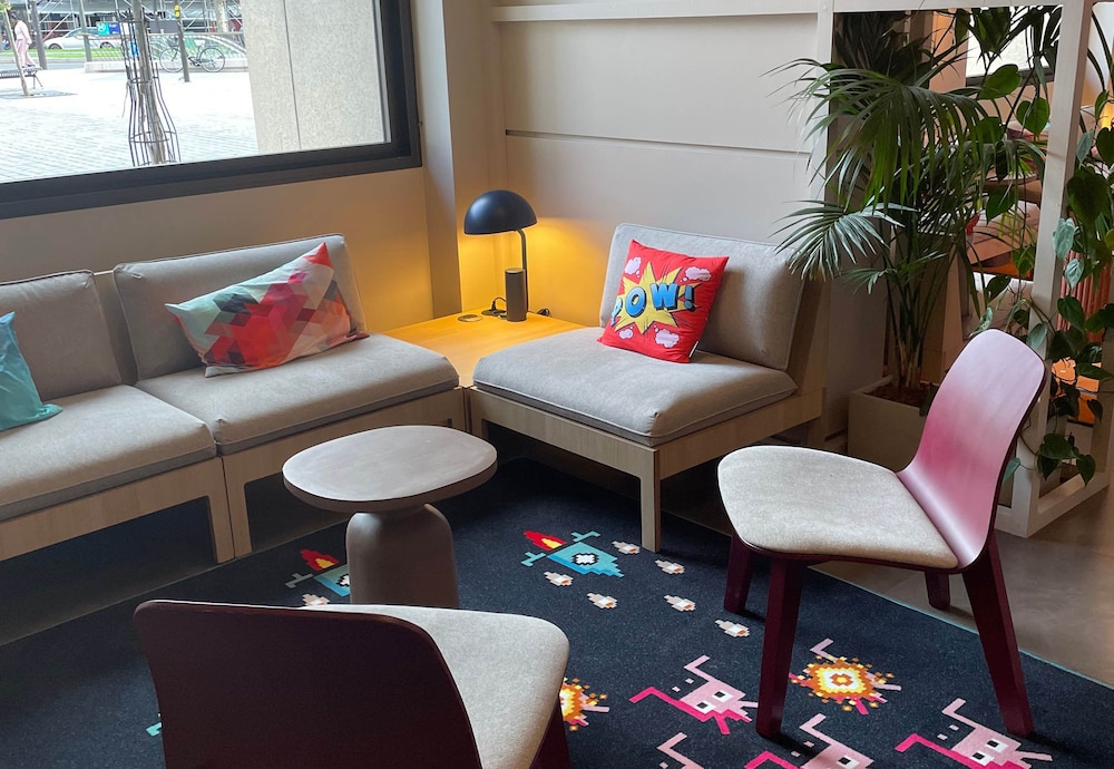 B&B HOTEL Paris 17 Batignolles 7