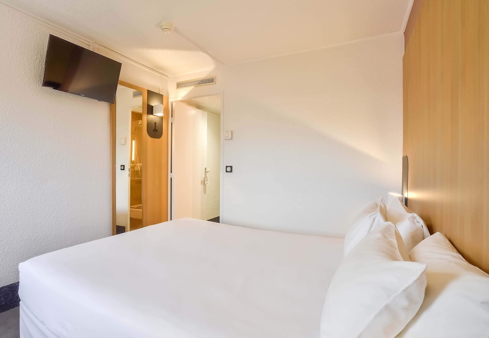 B&B HOTEL Paris 17 Batignolles 20