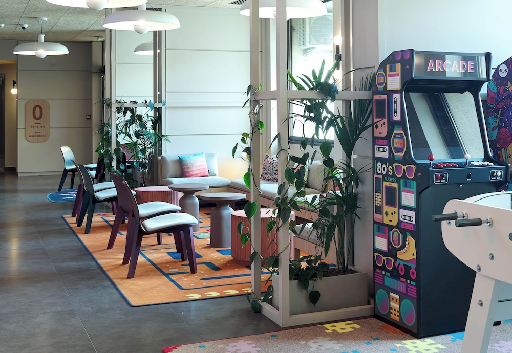 B&B HOTEL Paris 17 Batignolles 8