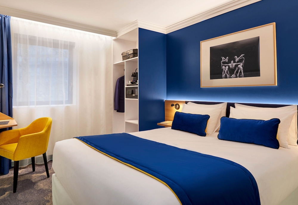 B&B HOTEL Paris 17 Batignolles 15