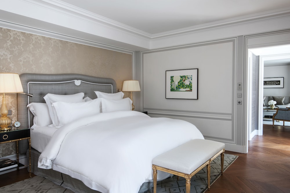Hôtel de Crillon, A Rosewood Hotel 14