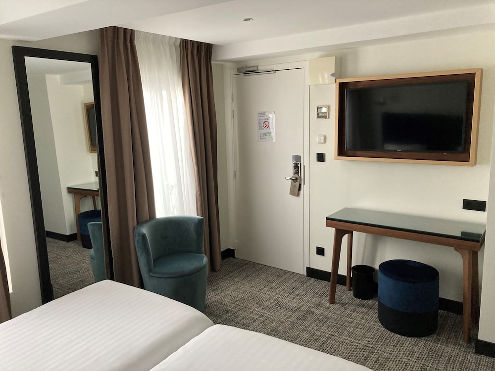 Grand Hotel de Normandie 22