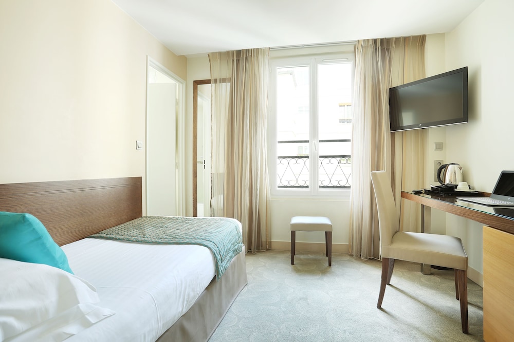 Grand Hotel de Normandie 8