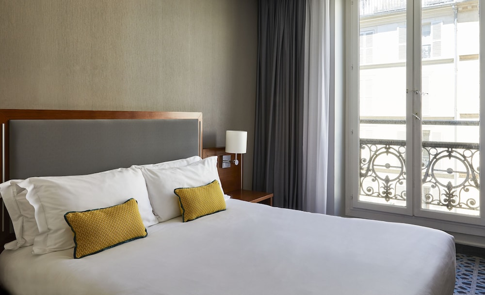 Crowne Plaza Paris-Republique 9