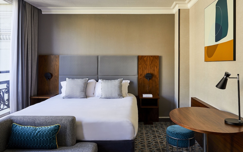 Crowne Plaza Paris-Republique 15