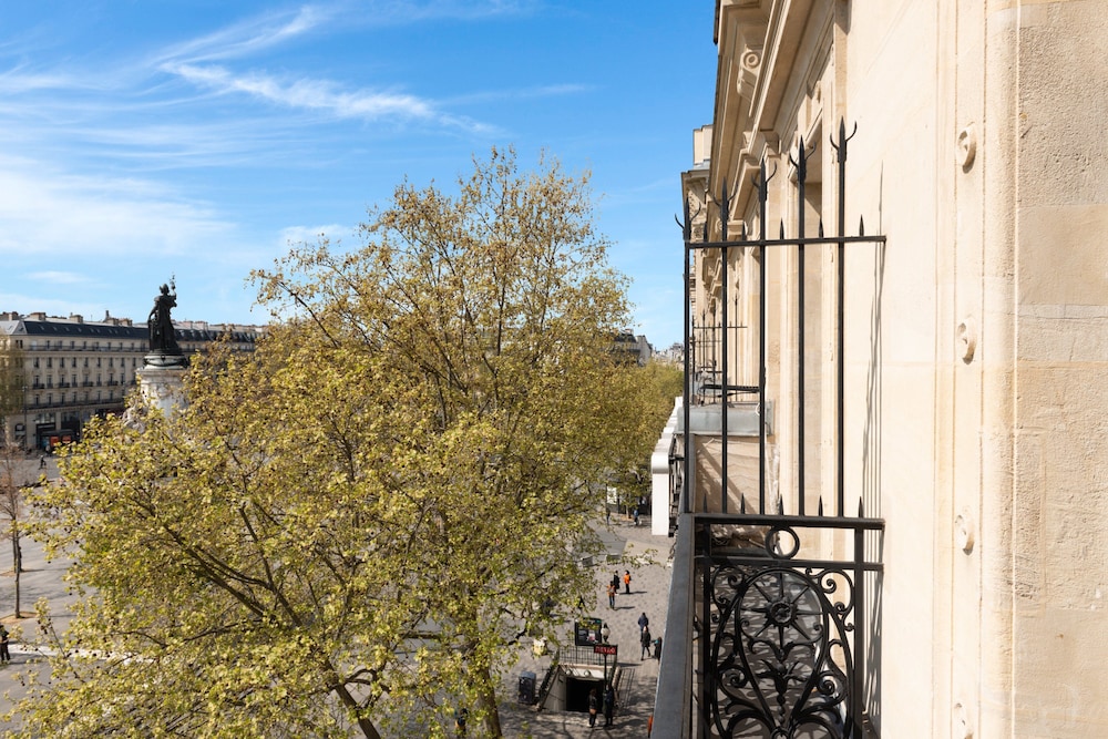 Crowne Plaza Paris-Republique 8