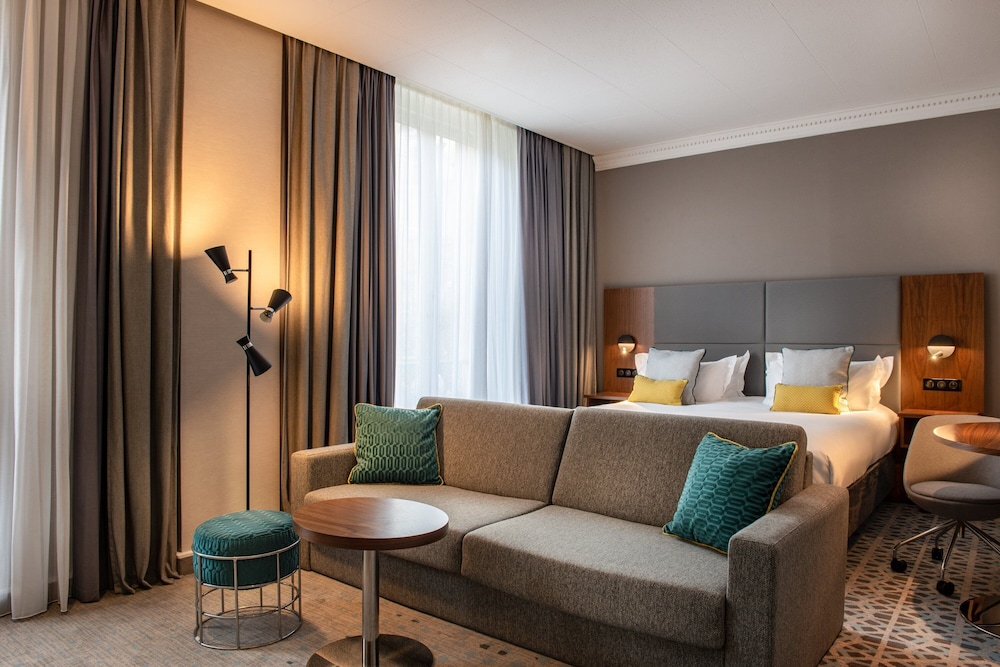 Crowne Plaza Paris-Republique 16