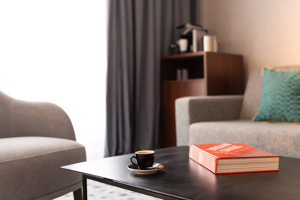Crowne Plaza Paris-Republique 6