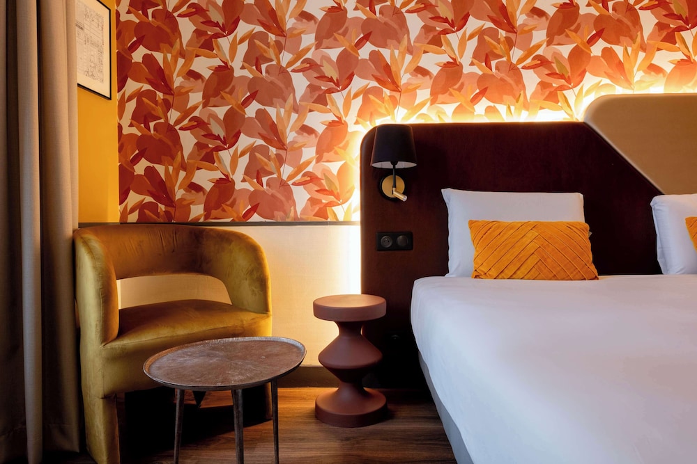 Hotel Kyriad Paris X Canal Saint Martin République 19