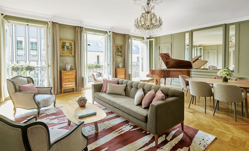 Hôtel Lancaster 4
