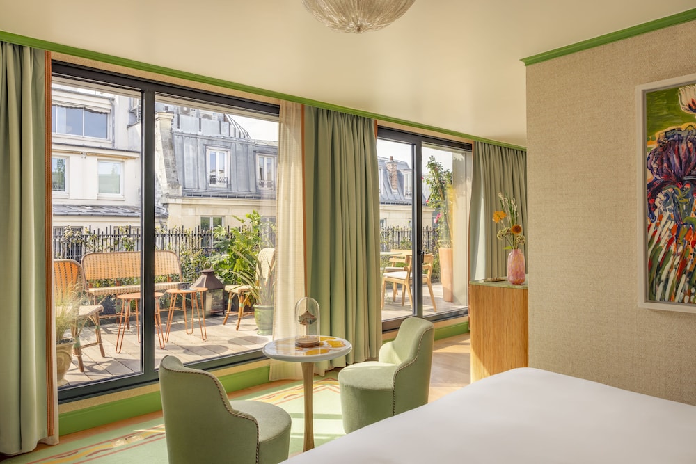 La Fantaisie Paris 24