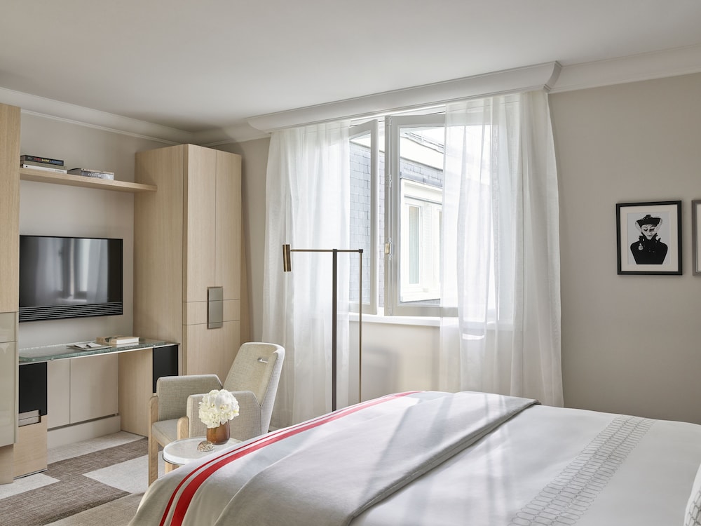 Hotel Plaza Athenee 7