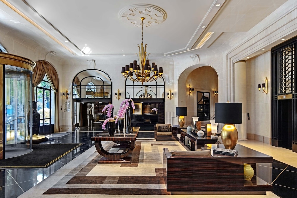 Prince de Galles, a Luxury Collection Hotel 2