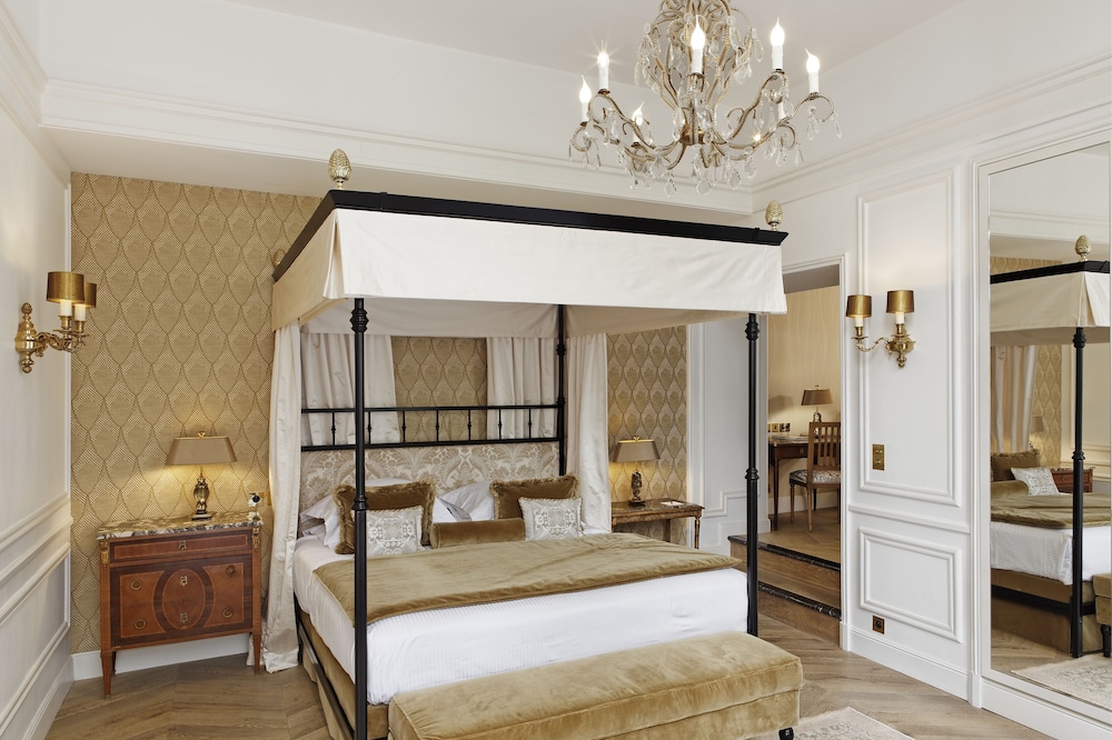 Relais Christine 12