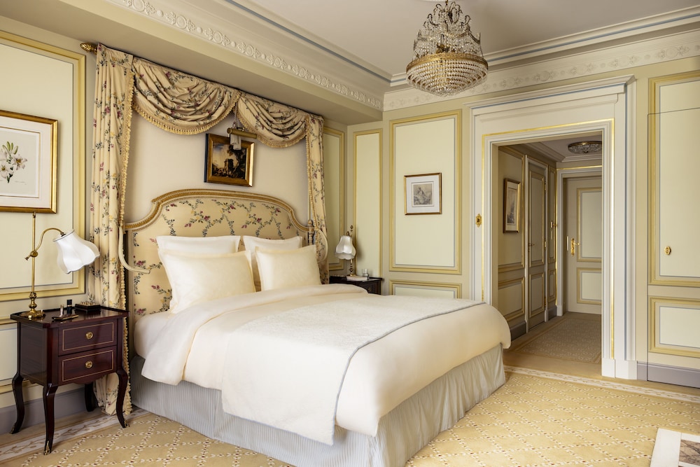 Ritz Paris 14