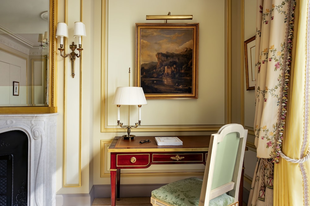 Ritz Paris 4