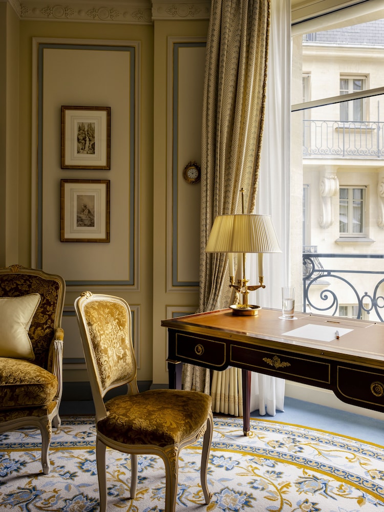 Ritz Paris 24