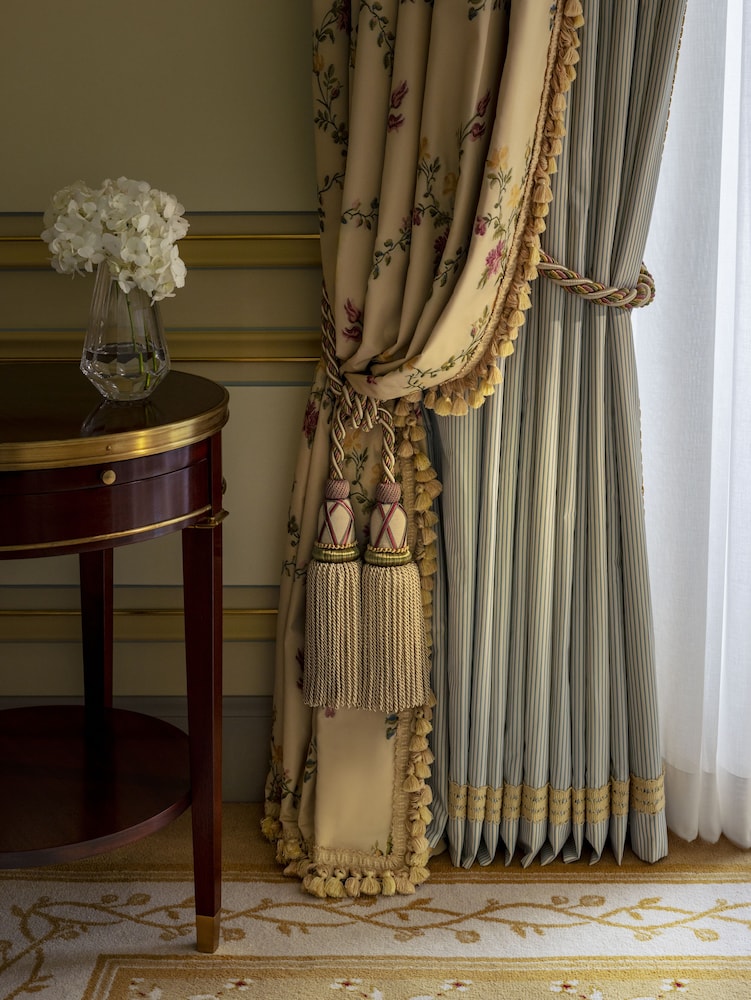 Ritz Paris 19