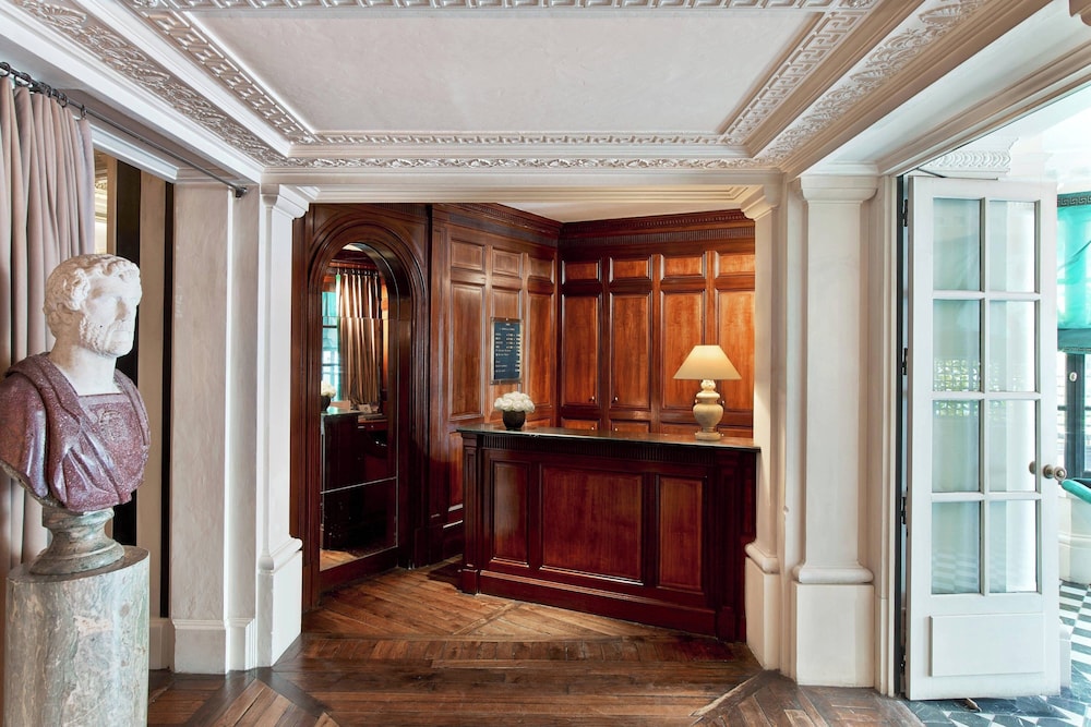 Le Dokhan's, Paris Arc de Triomphe, a Tribute Portfolio Hotel 5