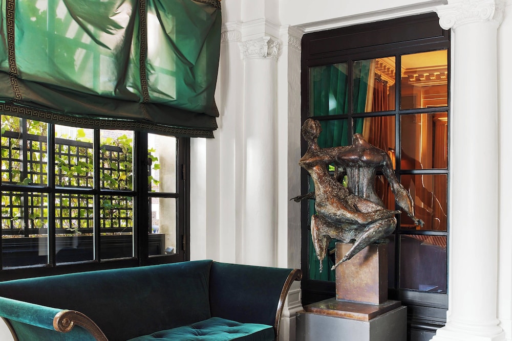 Le Dokhan's, Paris Arc de Triomphe, a Tribute Portfolio Hotel 6