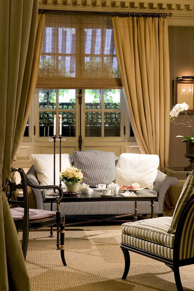 Le Dokhan's, Paris Arc de Triomphe, a Tribute Portfolio Hotel 7