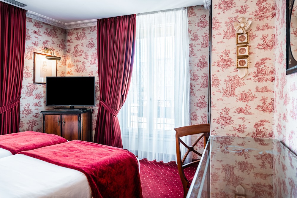 Maison Eugénie 10