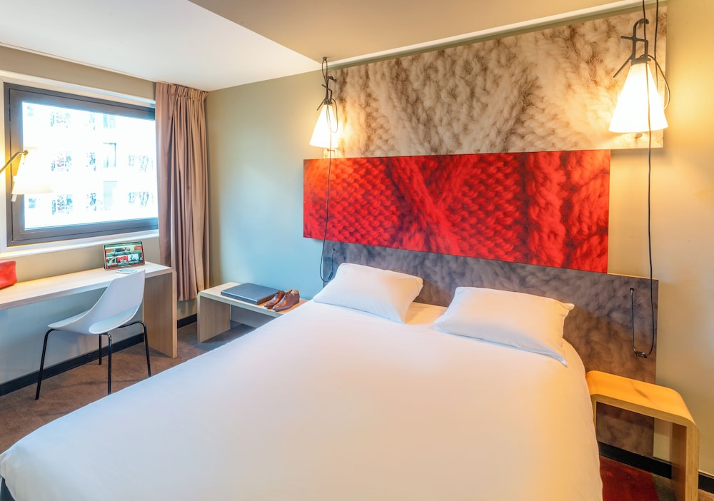 ibis Paris 17 Clichy-Batignolles 9