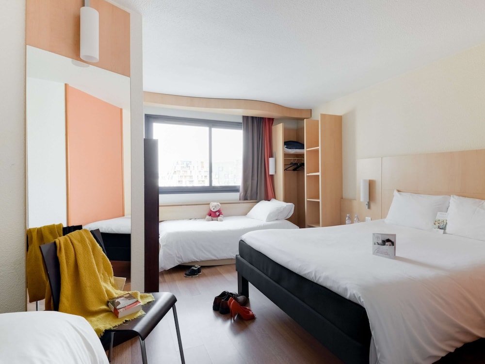 ibis Paris 17 Clichy-Batignolles 6