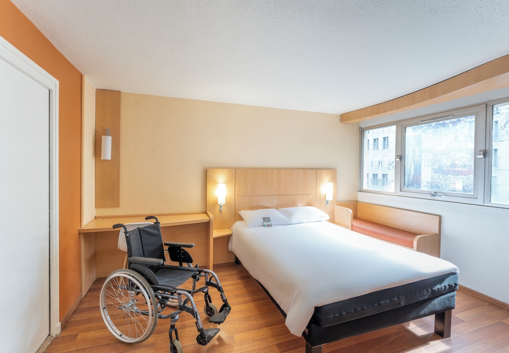 ibis Paris 17 Clichy-Batignolles 24