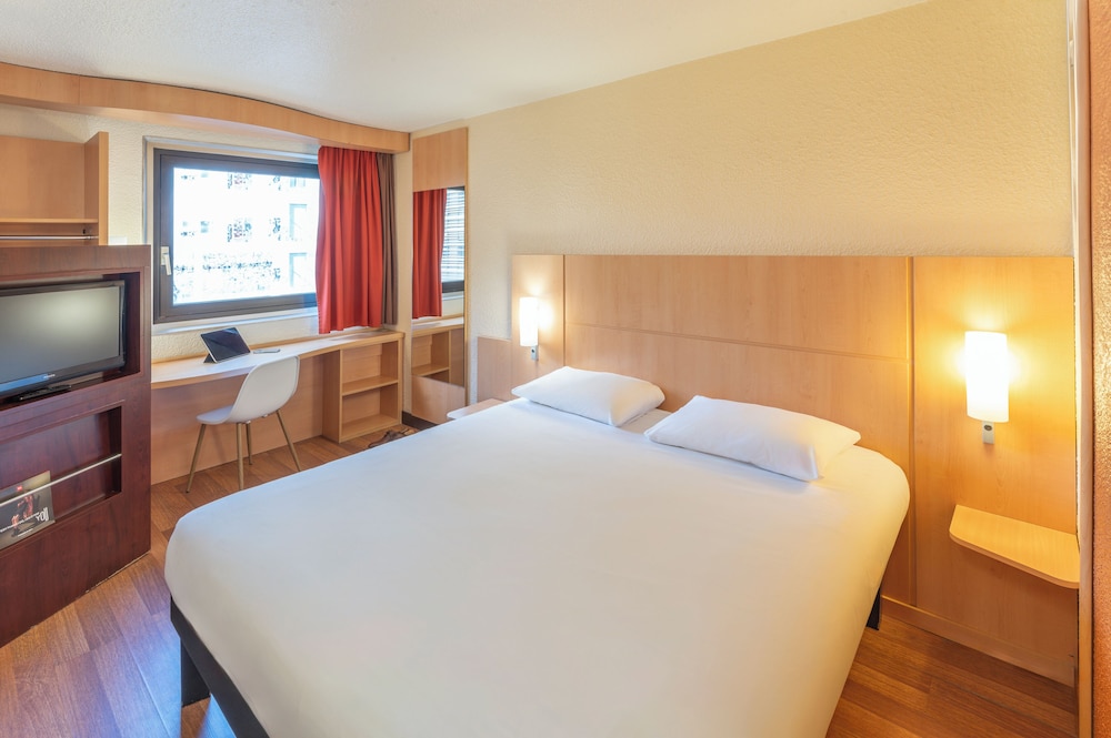 ibis Paris 17 Clichy-Batignolles 8