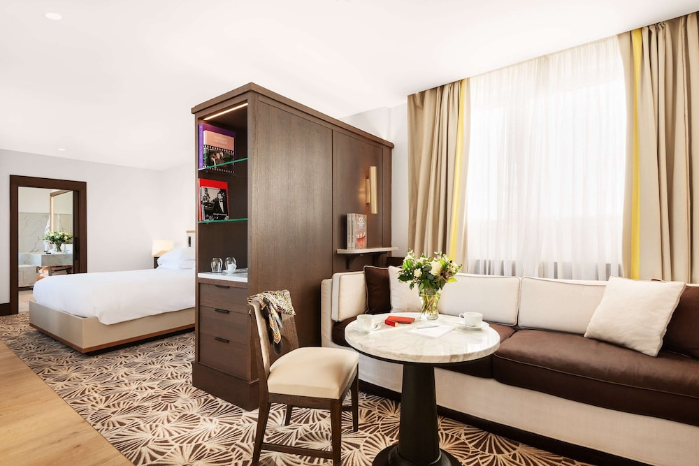 Hyatt Paris Madeleine 21